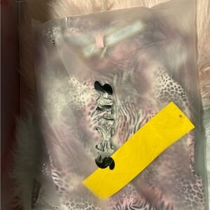 SKIMS Kids Pajama Set - Pink Leopard Print